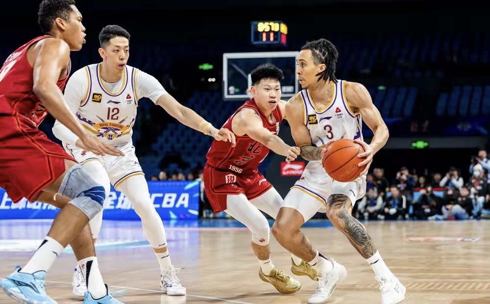 包含加时末段巴塞罗那绝杀压哨:CBA季后赛节点到来,管理层满意,轮换策略被讨论的词条 包含加时末段巴塞罗那绝杀压哨:CBA季后赛节点到来,管理层满意,轮换策略被讨论的词条