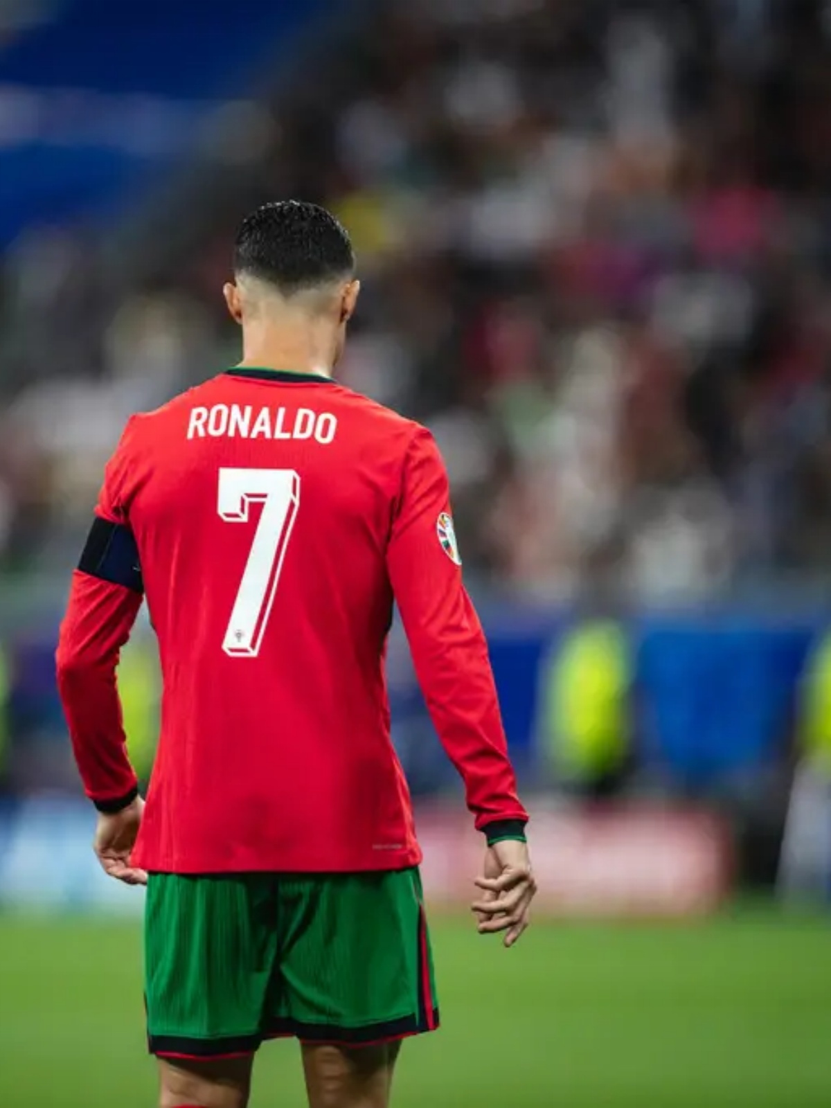 训练课后欧洲杯焦点战，葡萄牙国家队完成复出首秀，信心回归，心理建设被强调的简单介绍