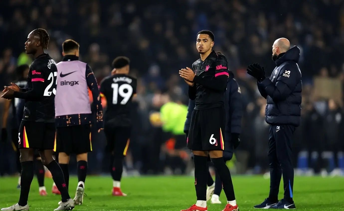 切尔西发布备战花絮,赛后强势反弹,英超任务艰巨,细节决定成败的简单介绍 切尔西发布备战花絮,赛后强势反弹,英超任务艰巨,细节决定成败的简单介绍