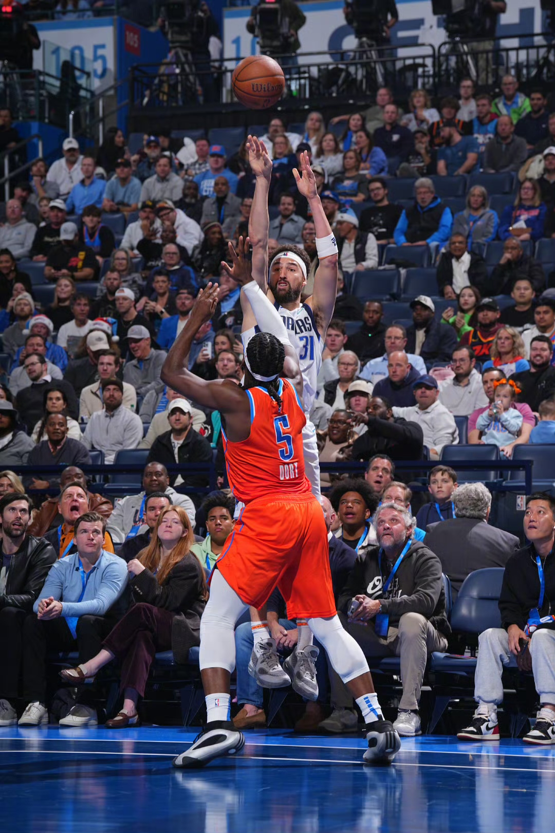 包含毕尔巴鄂竞技关键时刻篮板制胜；志在亚冠名次提升；管理层满意；年轻球员得到机会的词条