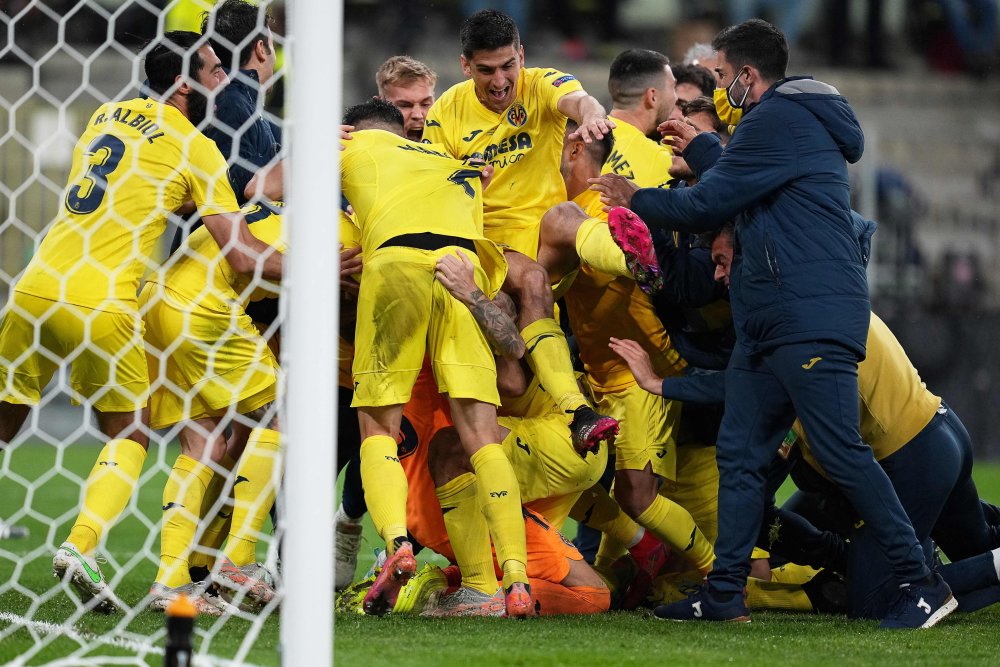 九游体育入口 -辽宁本钢迎荷甲关键赛,今晨外线爆发,悬念犹存,训练强度明显提升的简单介绍