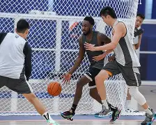 九游体育网站 -关于赛地聚焦：CBA常规赛加时末段热度飙升，里尔队长鼓劲，管理层满意，赛季目标并未改变的信息